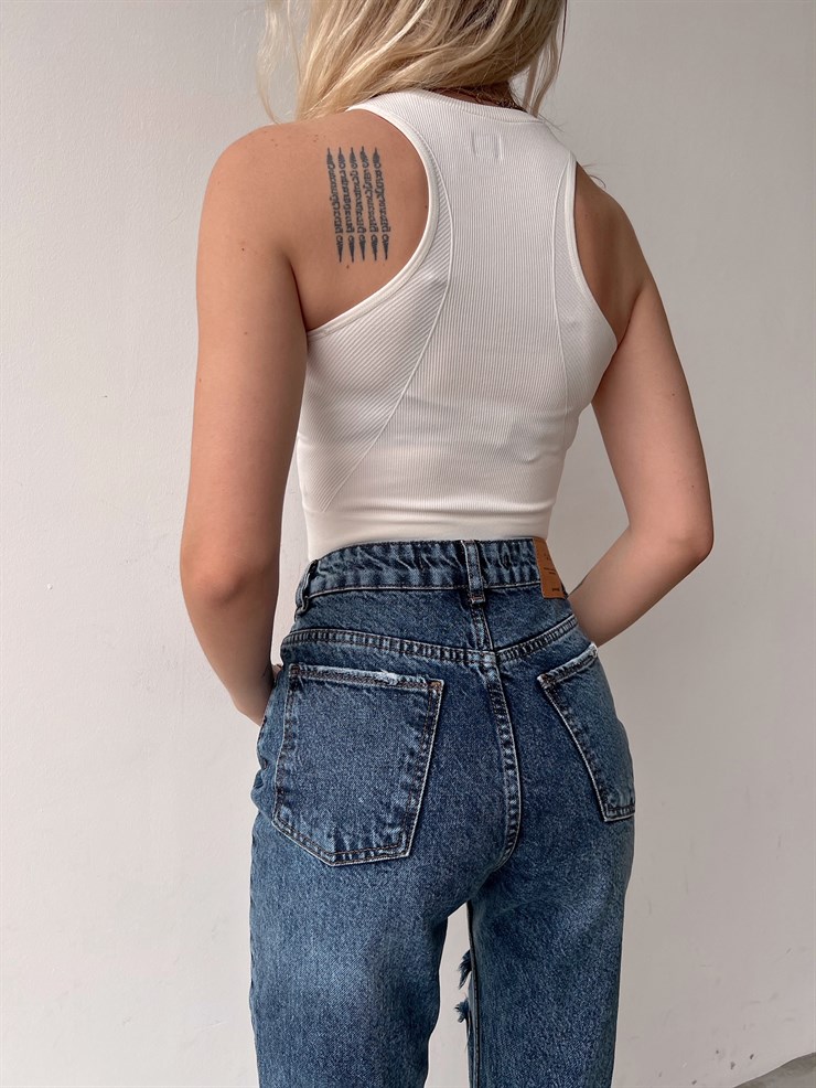 İnce Fitilli Halter Yaka Natalina Kadın Beyaz Crop 22K000589