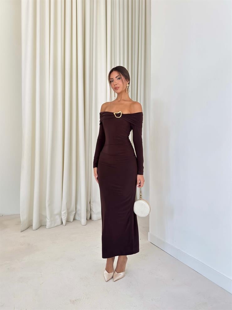 Omuz Detaylı Yırtmaçlı İren Kahve Kadın elbise 26K040
