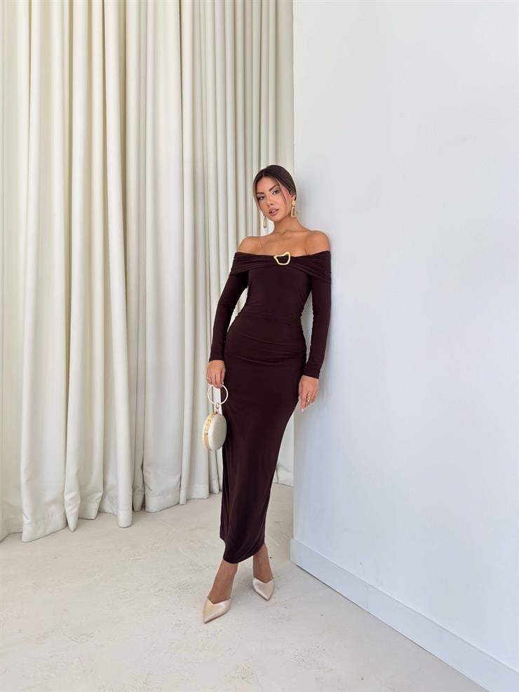 Omuz Detaylı Yırtmaçlı İren Kahve Kadın elbise 26K040