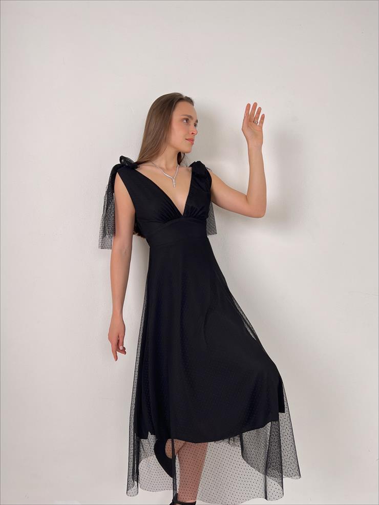 V Yaka Askısı Omuzdan Bağlamalı Arka Kısmı Dekolteli İriş Kadın Siyah Tül Midi Elbise 23Y000096