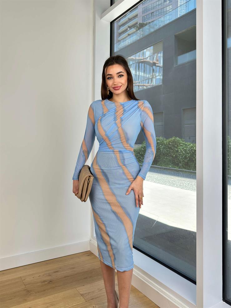 Omuz Ve Bel Kısmı Drapeli Uzun Tül Kol Irvin Kadın Desenli Mavi Midi Elbise 24Y595