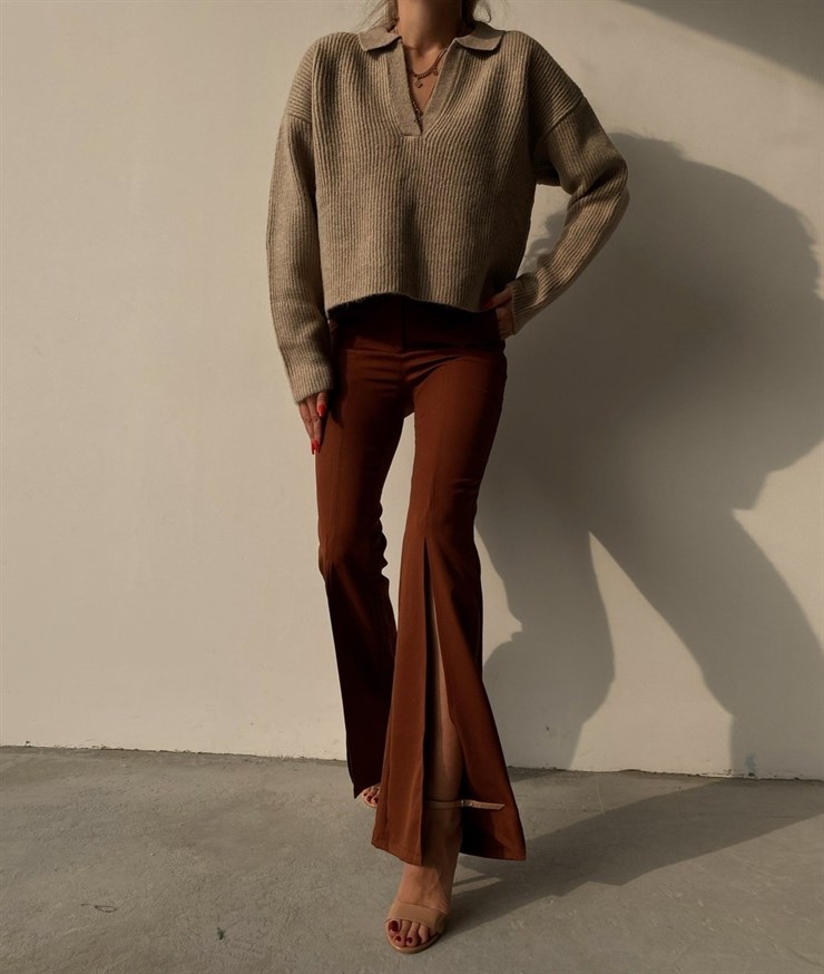 İspanyol Paçası Yırtmaçlı Bryana Kadın Kahverengi Pantolon 22K000329