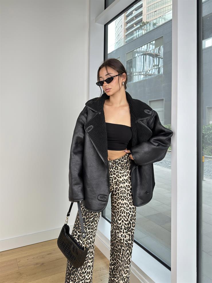 Ön Düğme Kapamalı İçi Kürklü Ithan Kadın Siyah Mont 25K119