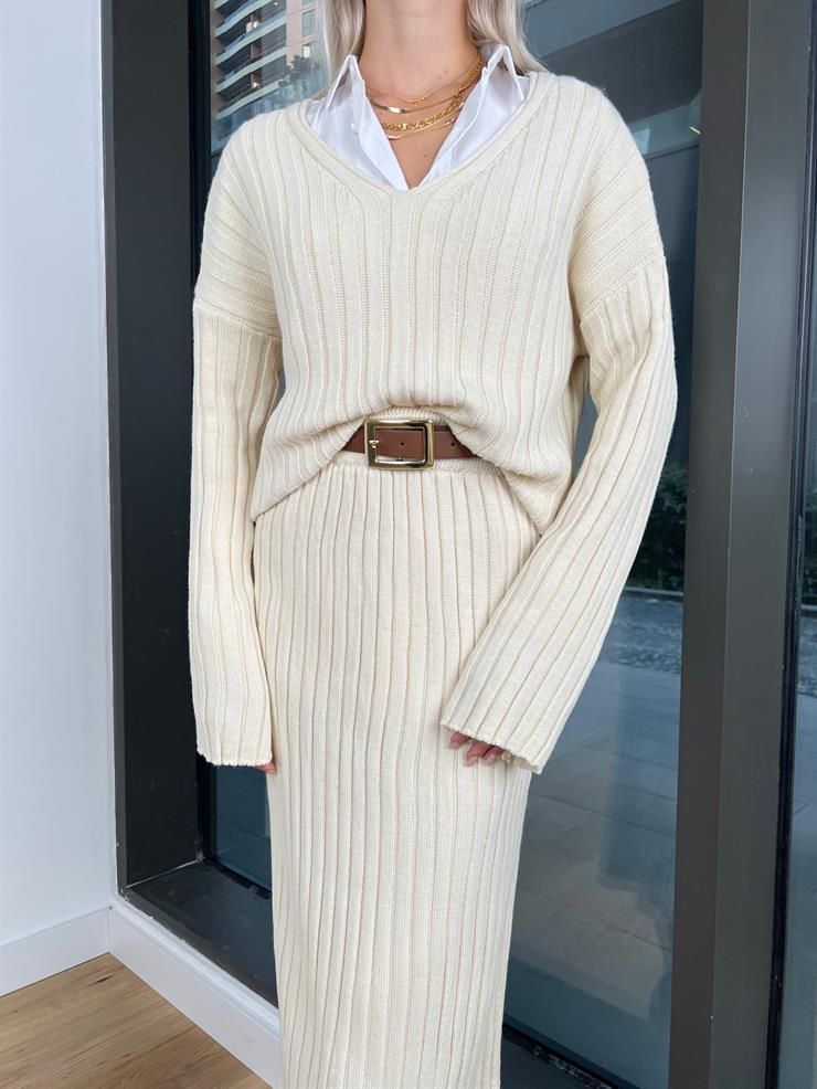 V Yaka Kazak Yüksek Bel Etek Jeesi Kadın Taş Triko Takım 24k000155