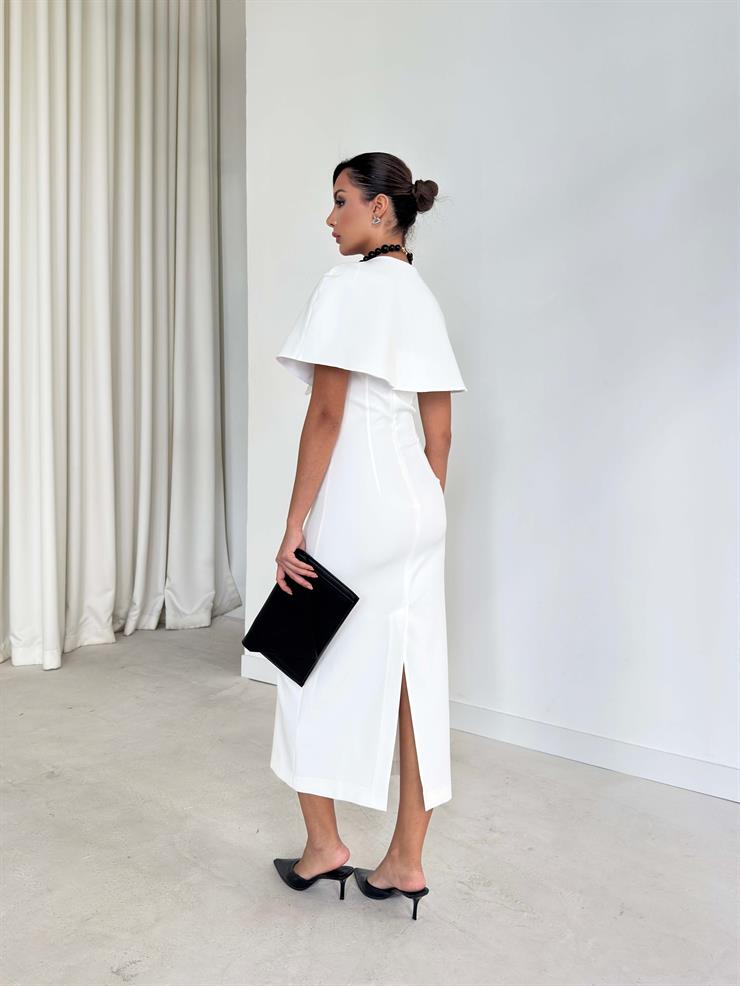 Pelerinli Straplez Arkası Yırtmaçlı Jeremy Beyaz Kadın Elbise 26K257