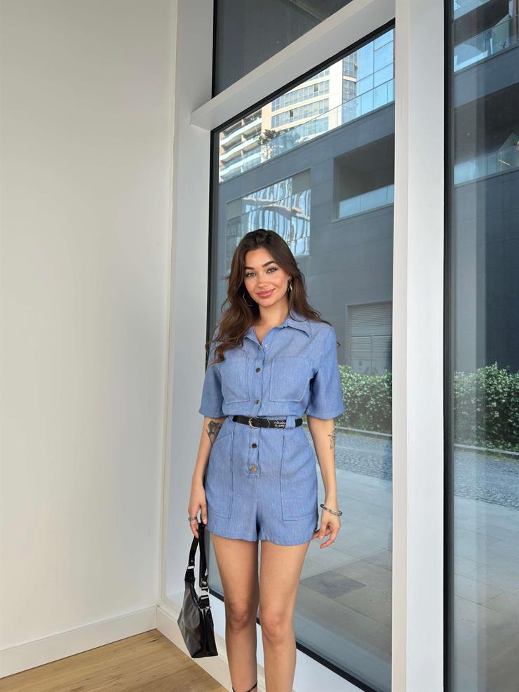 Önü Düğme Kapamalı Büyük Cepli Jerian Kadın Mavi Şort Tulum 24Y598