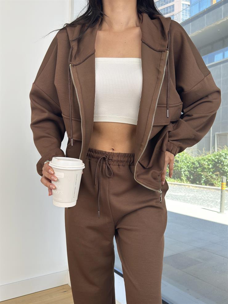 Kapüşonlu Önü Fermuar Kapamalı Sweatshirt Beli Lastikli Ve Bağcıklı Eşofman Altı Johan Kahve Kadın Takım 25K105