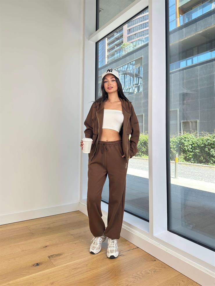 Kapüşonlu Önü Fermuar Kapamalı Sweatshirt Beli Lastikli Ve Bağcıklı Eşofman Altı Johan Kahve Kadın Takım 25K105