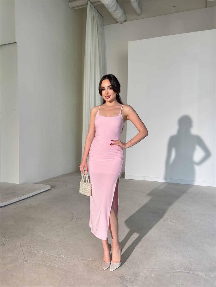 İnce Askılı Yırtmaçlı Midi Boy Pembe Jolie Kadın Elbise 26Y304