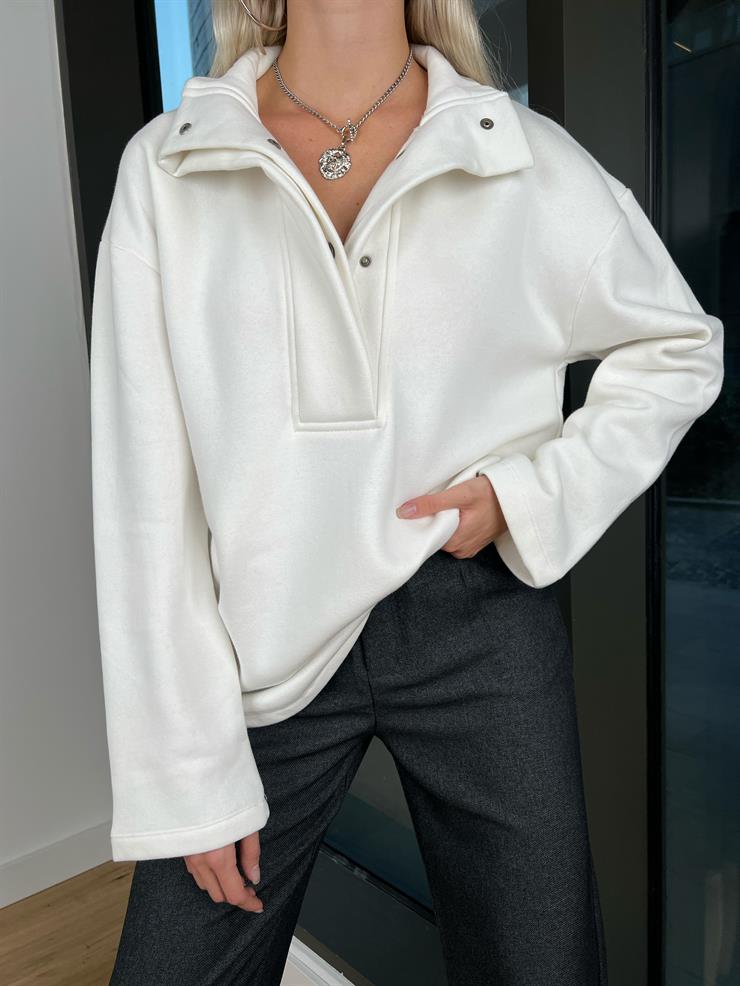 Önü Çıtçıt Detaylı Julieta Kadın Ekru Sweatshirt 24k000049