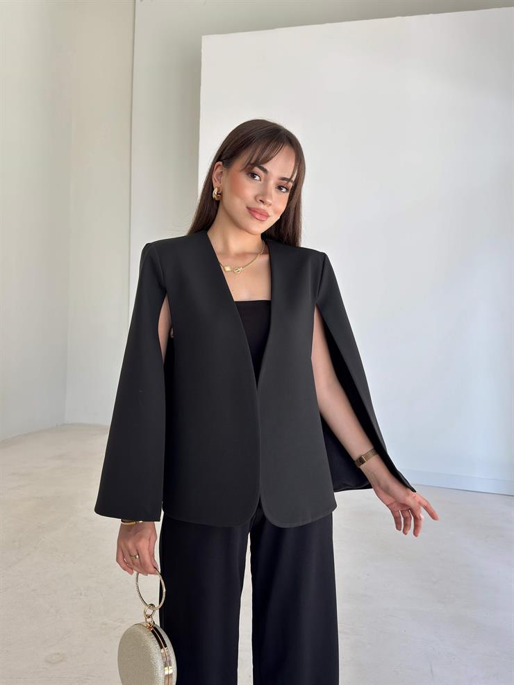 Omzu Vatkalı Jully Kadın Siyah Pelerin Ceket 26K024