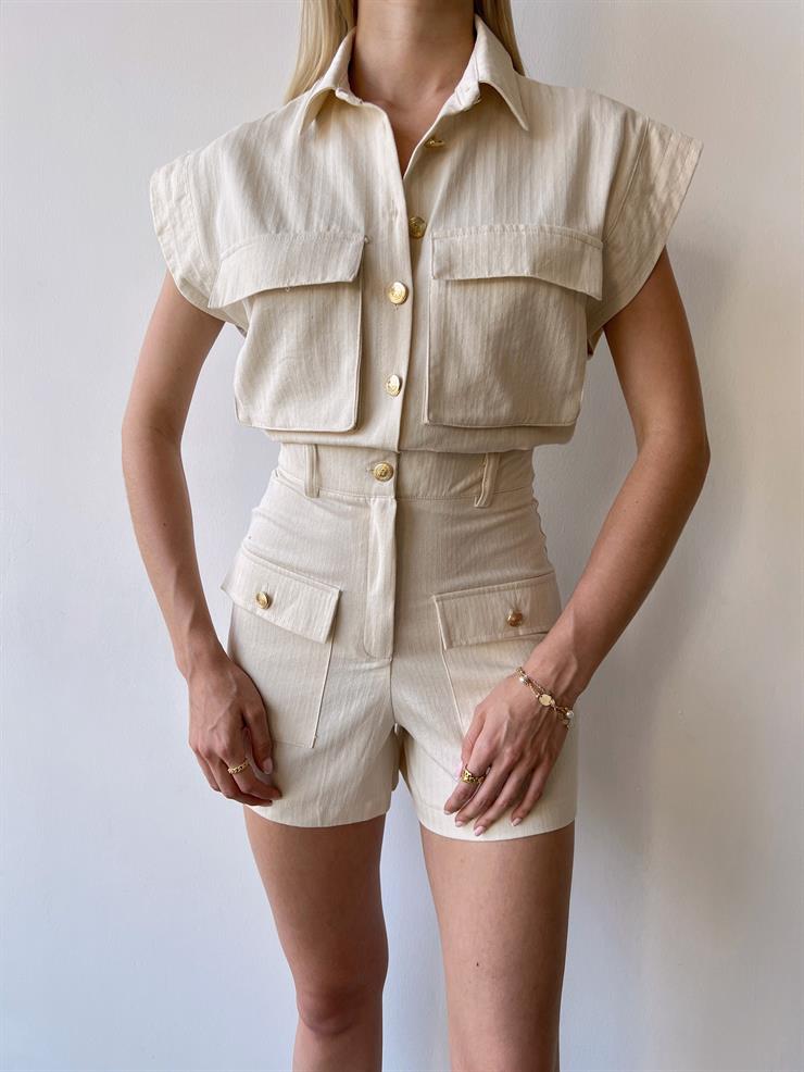 Sıfır Kol Önü Düğmeli Crop Ceket Yüksek Bel Düğme Ve Cep Detaylı Şort Julus Keten Takım 23Y000395