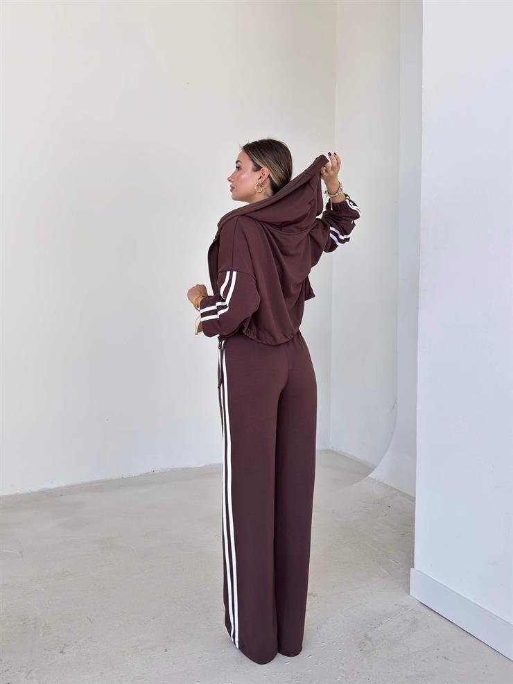 Yanı Çizgili Kapüşonlu İçi Crop Kaldire Kahve Kadın Üçlü Takım 26K096