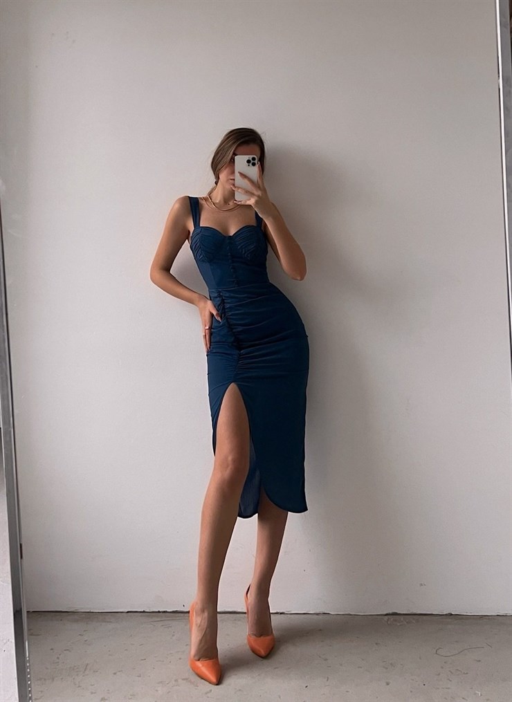 Kalın Askı Drape Yandan Yırtmaçlı Ella Kadın İndigo Elbise 22K000530