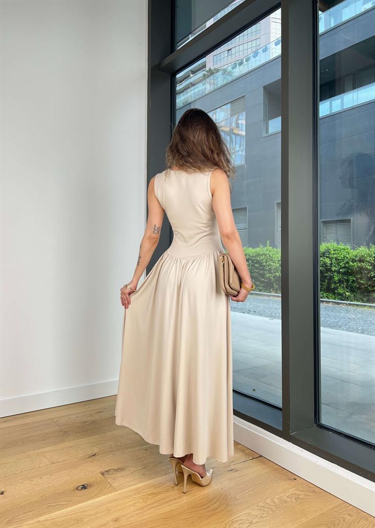 Kalın Askılı Kare Yaka Noller Bej Elbise 25Y364