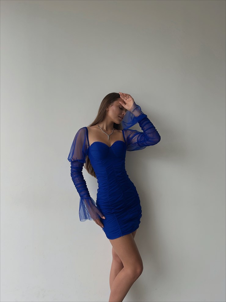 Kalp Yaka Omuz Lastikli Uzun Kol Drape Detaylı Valter Kadın Saks Mini Tül Elbise 23K000043