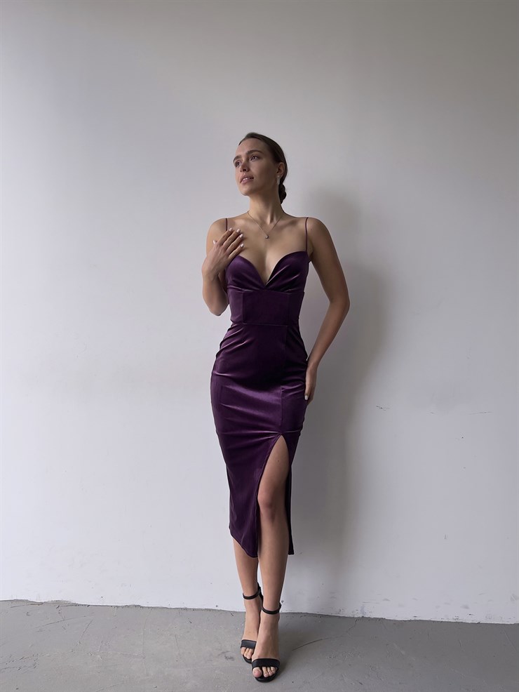 Kalp Yaka Yırtmaçlı Elena Kadın İp Askılı Midi Mürdüm Elbise 23K000303