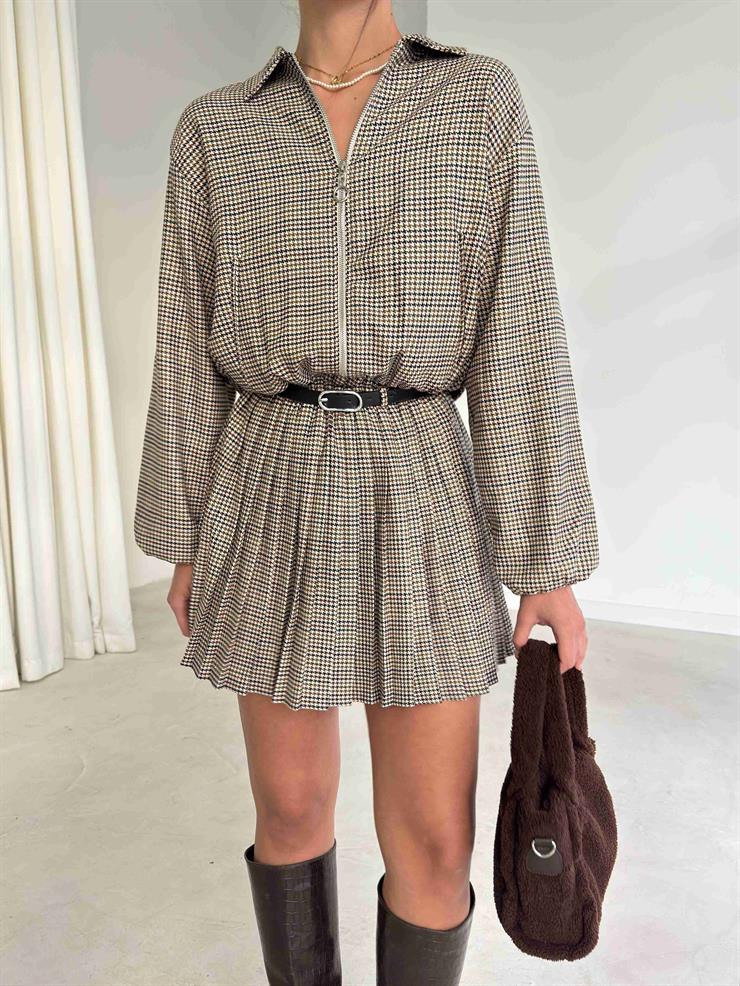 Ekose Desen Pileli İçi Şortlu Kemerli Kalrine Bej Kadın Etek 26K277