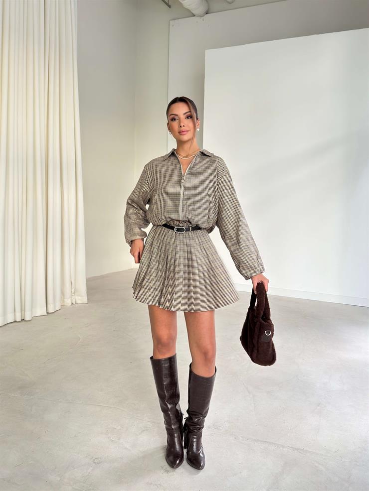 Ekose Desen Pileli İçi Şortlu Kemerli Kalrine Bej Kadın Etek 26K277