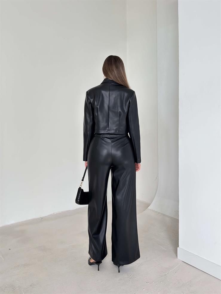 Vegan Deri Kruvaze Yaka Düğmeli İkili Crop Kander Siyah Kadın Deri Takım 26K038