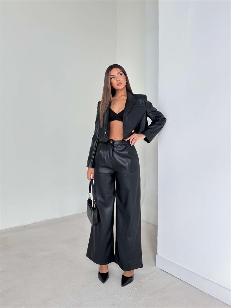 Vegan Deri Kruvaze Yaka Düğmeli İkili Crop Kander Siyah Kadın Deri Takım 26K038