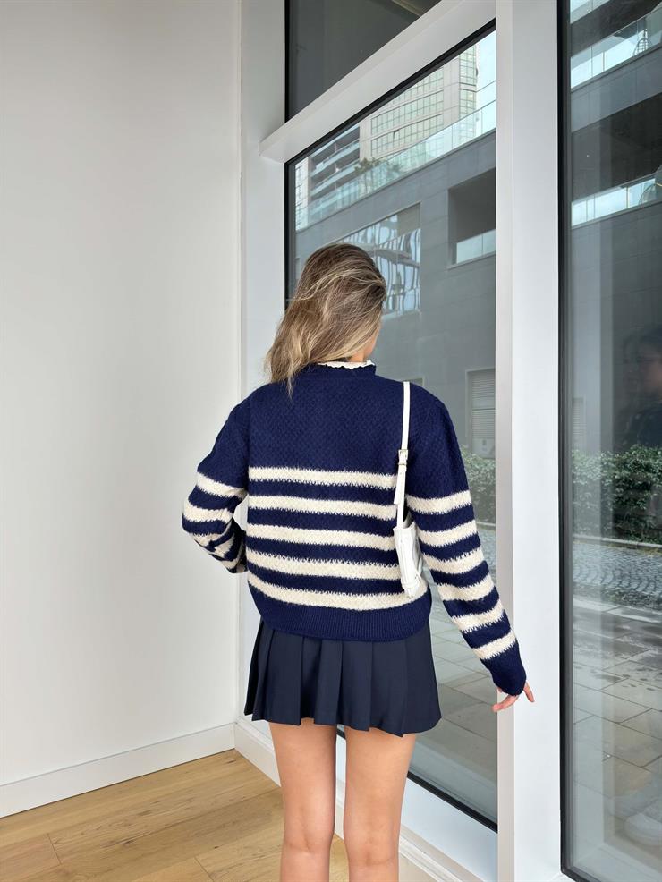 Düğme Kapamalı İşleme Detaylı Çizgili Kanzi Lacivert Kadın Hırka 25K411