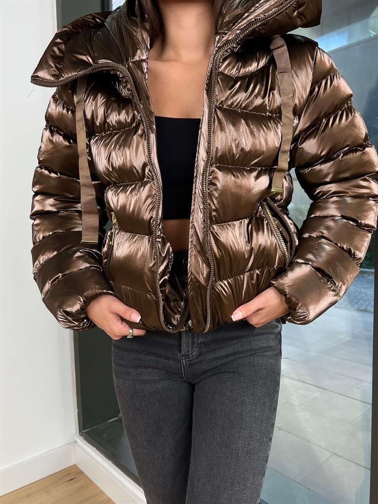 Kapüşonlu Parlak Arlan Kadın Kahve Şişme Mont 23K000124