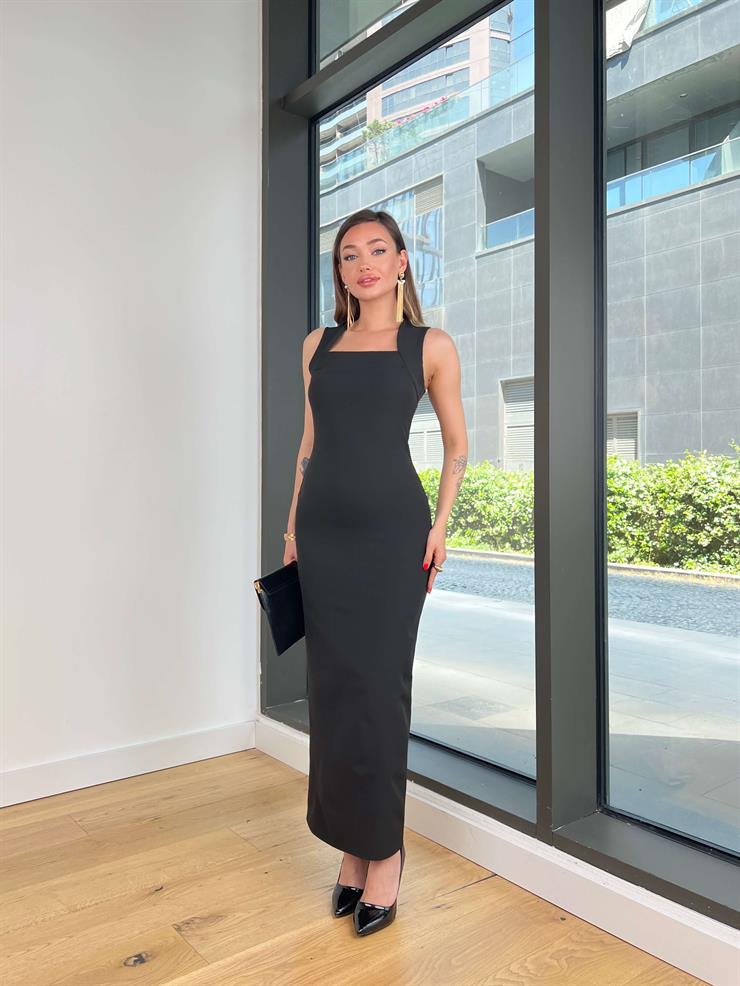 Kare Yaka Karalde Siyah Kadın Uzun Elbise 25Y440