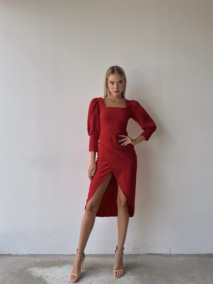 Kare Yaka Drapeli Yarım Balon Kol Etek Kısmı Kruvaze Kesim Leola Kadın Kırmızı Elbise 22Y000506