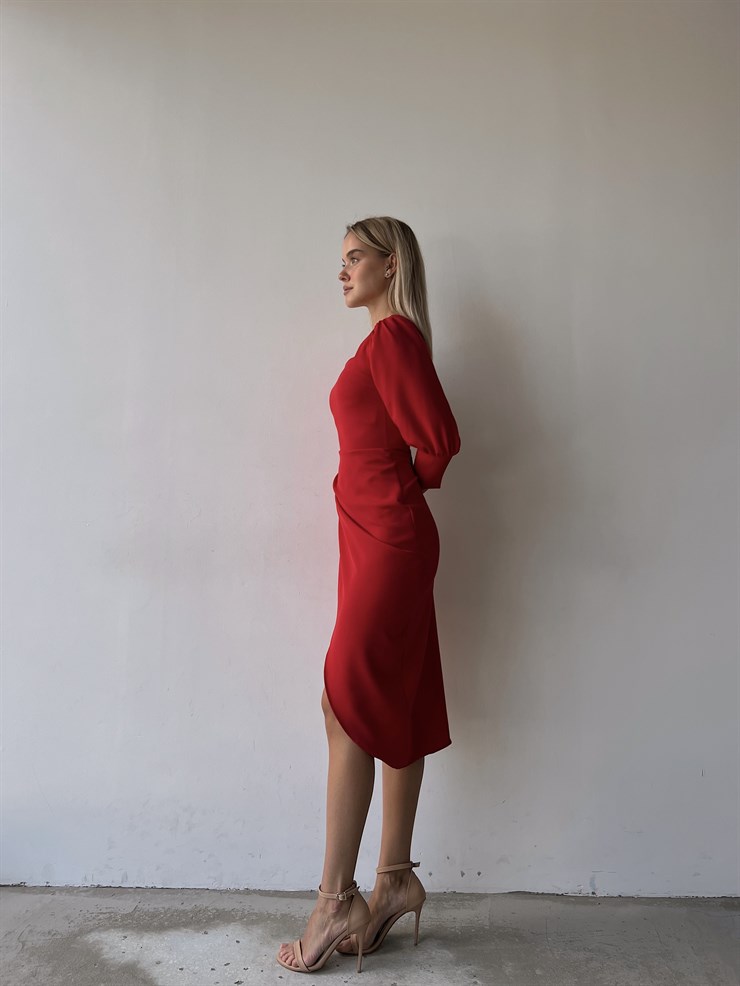 Kare Yaka Drapeli Yarım Balon Kol Etek Kısmı Kruvaze Kesim Leola Kadın Kırmızı Elbise 22Y000506