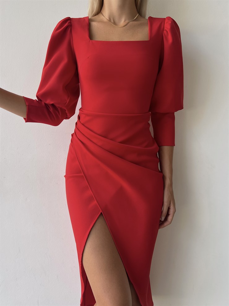 Kare Yaka Drapeli Yarım Balon Kol Etek Kısmı Kruvaze Kesim Leola Kadın Kırmızı Elbise 22Y000506