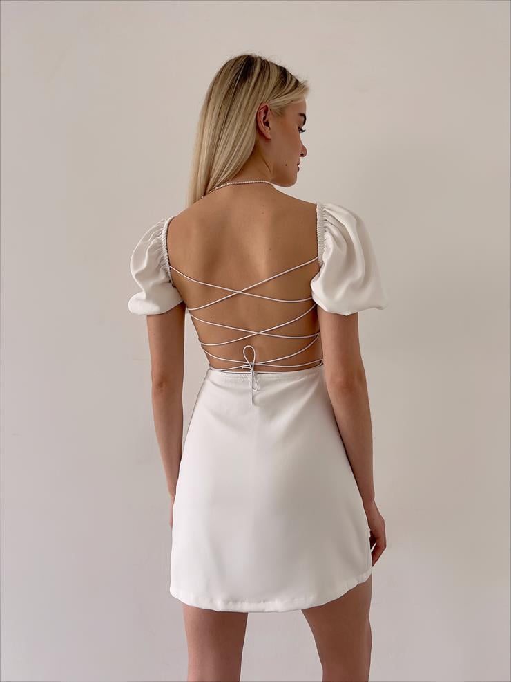 Kare Yaka Kısa Balon Kol Sırt Dekolteli Zenn Kadın Beyaz Mini Elbise 23Y000120