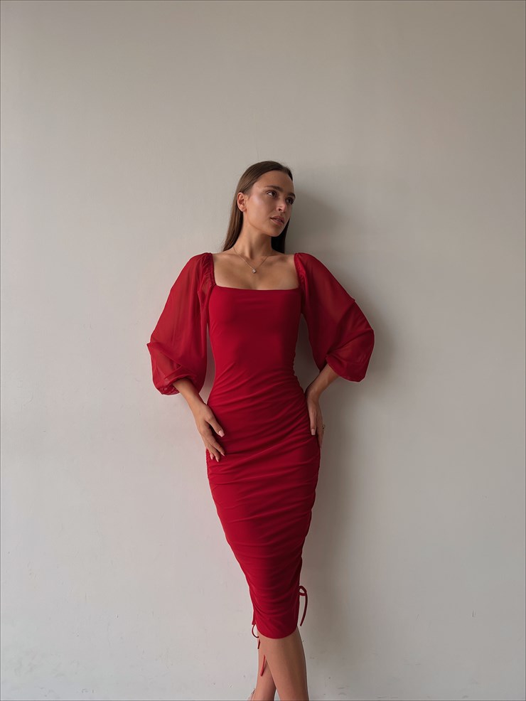 Kare Yaka Uzun Kol Eteği Drapeli Ve Ayarlanabilir Bağcıklı Carl Kadın Kırmızı Elbise 23K000032