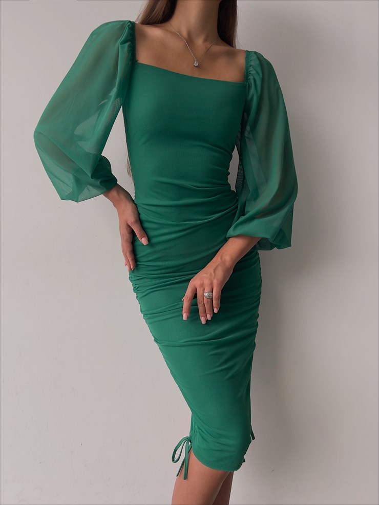 Kare Yaka Uzun Kol Eteği Drapeli Ve Ayarlanabilir Bağcıklı Carl Kadın Zümrüt Elbise 23K000032
