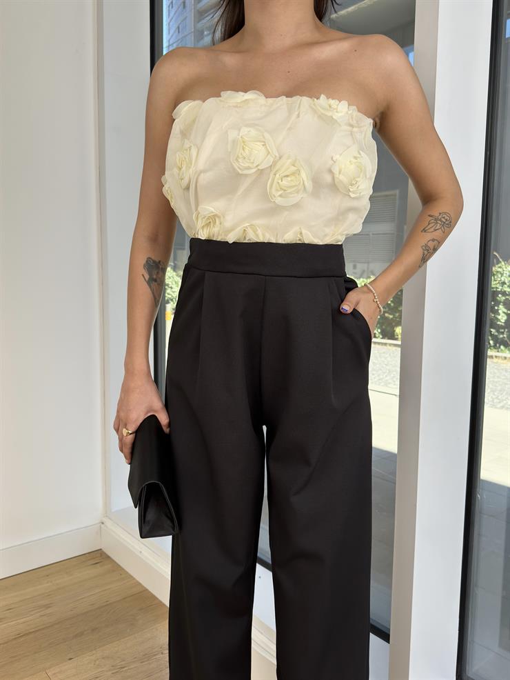 Straplez Çiçek Aksesuarlı Paçası Bol Karlis Siyah Kadın Tulum 25K221