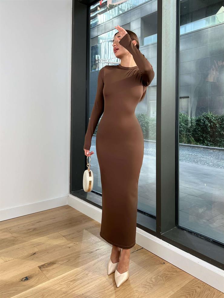 Sırt Dekolteli Uzun Kollu Kaylan Kadın Kahve Elbise 24k231