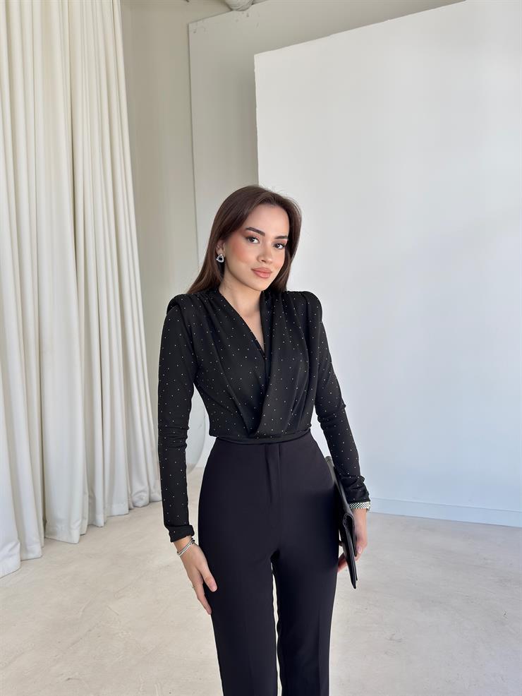 Taşlı Kruvaze Yaka Drape Detaylı Kenlan Siyah Kadın Bodysuit 26K289