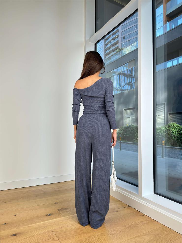 Düşük Omuz Uzun Kol Drapeli Bluaz Belden Bağlamalı Pantolon Kenyi İndigo Kadın Takım 25K250