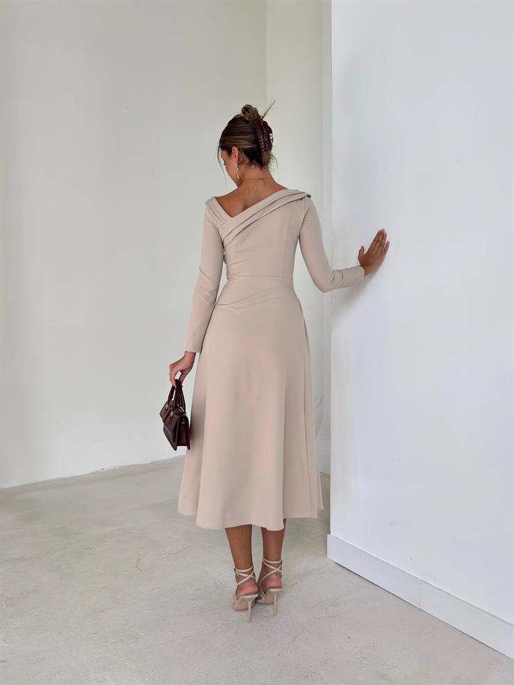 Asimetrik Yaka Uzun Kollu Keyli Taş Kadın Midi Elbise 26K087