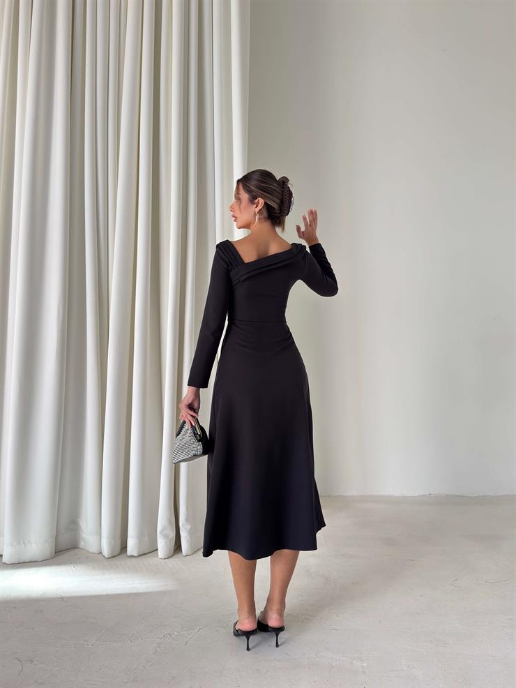 Asimetrik Yaka Uzun Kollu Keyli Siyah Kadın Midi Elbise 26K087