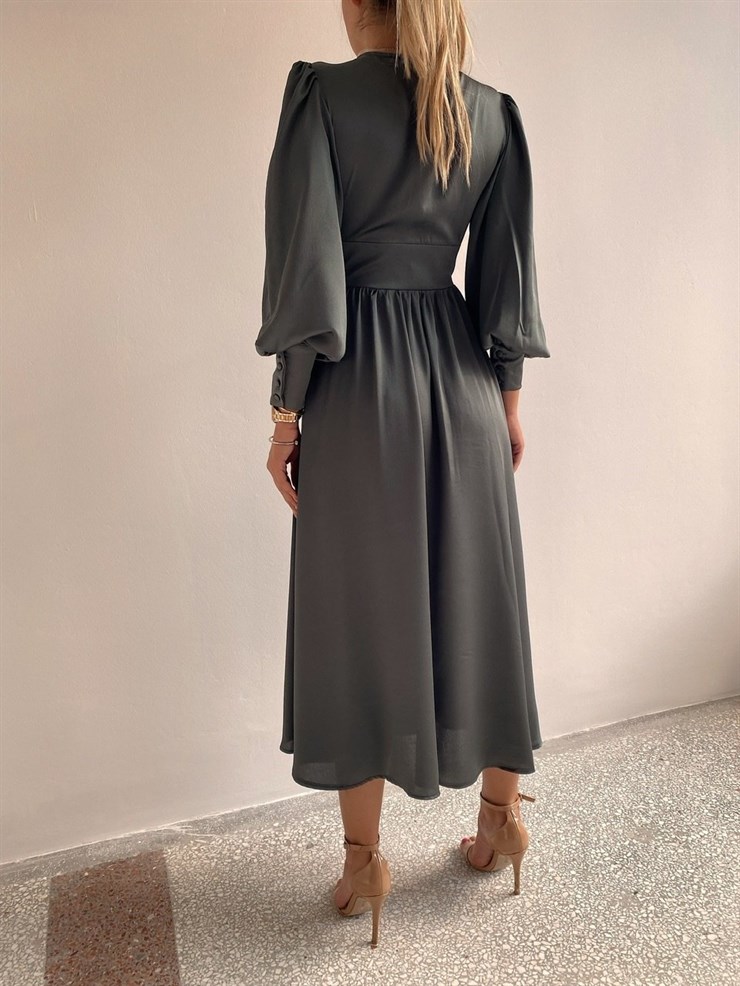 Kiloş Balon Kol Beli Düğmeli Viktoria Kadın Haki Uzun Elbise 22K000051