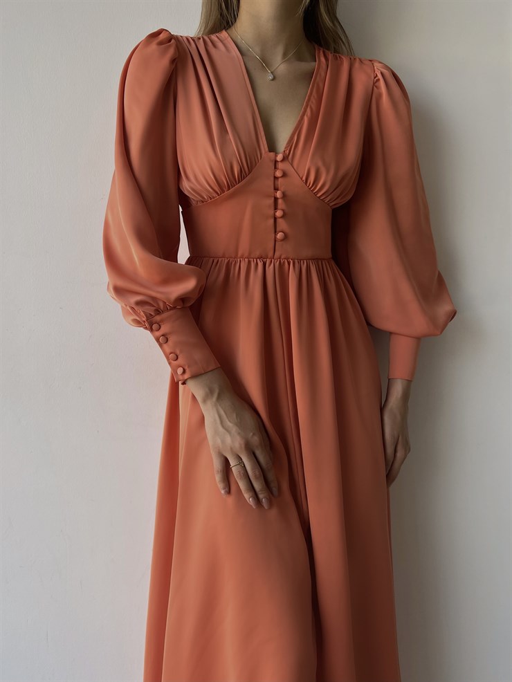 Kiloş Balon Kol Beli Düğmeli Viktoria Kadın Somon Uzun Elbise 22K000051