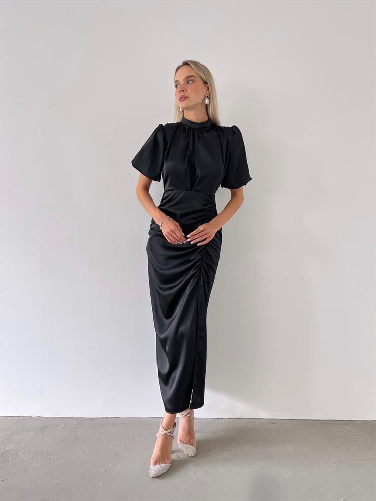 Kısa Kol Saten Önden Yırtmaçlı Drape Gage Kadın Siyah Elbise 22K000431