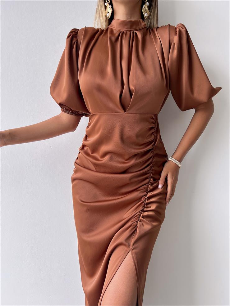 Kısa Kol Saten Önden Yırtmaçlı Drape Gage Kadın Kahve Elbise 22K000431