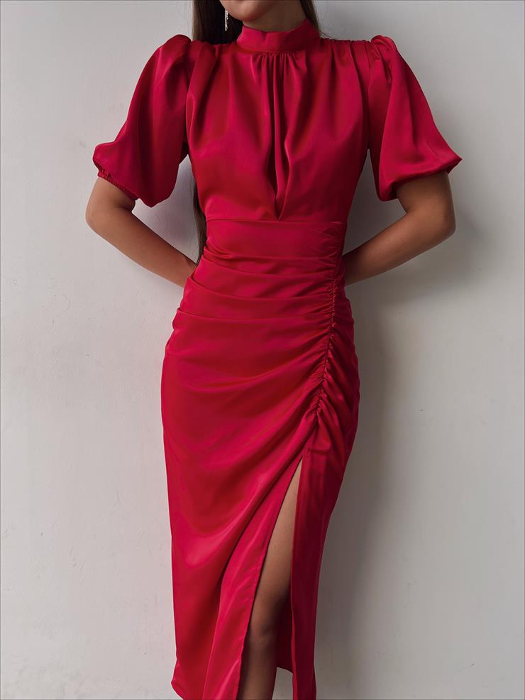 Kısa Kol Saten Önden Yırtmaçlı Drape Gage Kadın Kırmızı Elbise 22K000431