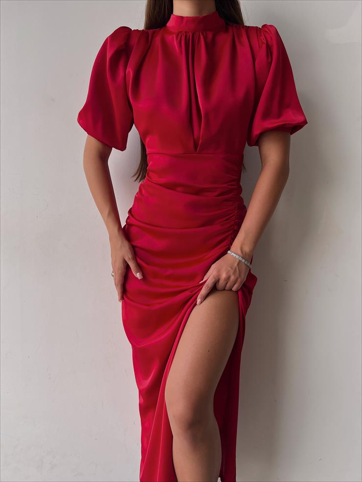 Kısa Kol Saten Önden Yırtmaçlı Drape Gage Kadın Kırmızı Elbise 22K000431