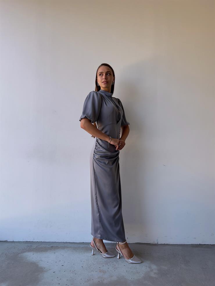 Kısa Kol Saten Önden Yırtmaçlı Drape Gage Kadın Gri Elbise 22K000431
