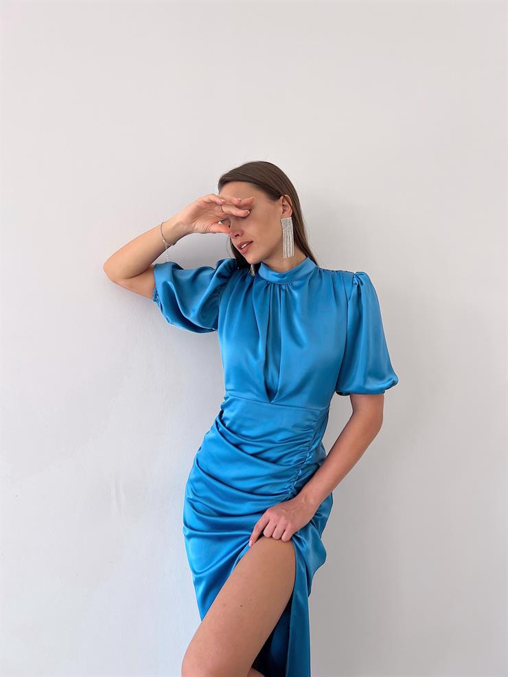 Kısa Kol Saten Önden Yırtmaçlı Drape Gage Kadın Mavi Elbise 22K000431