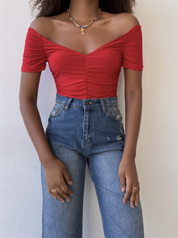 Kısa Kollu Kayık Yaka Büzgülü Jocosus Kadın Kırmızı Bluz 22Y000394