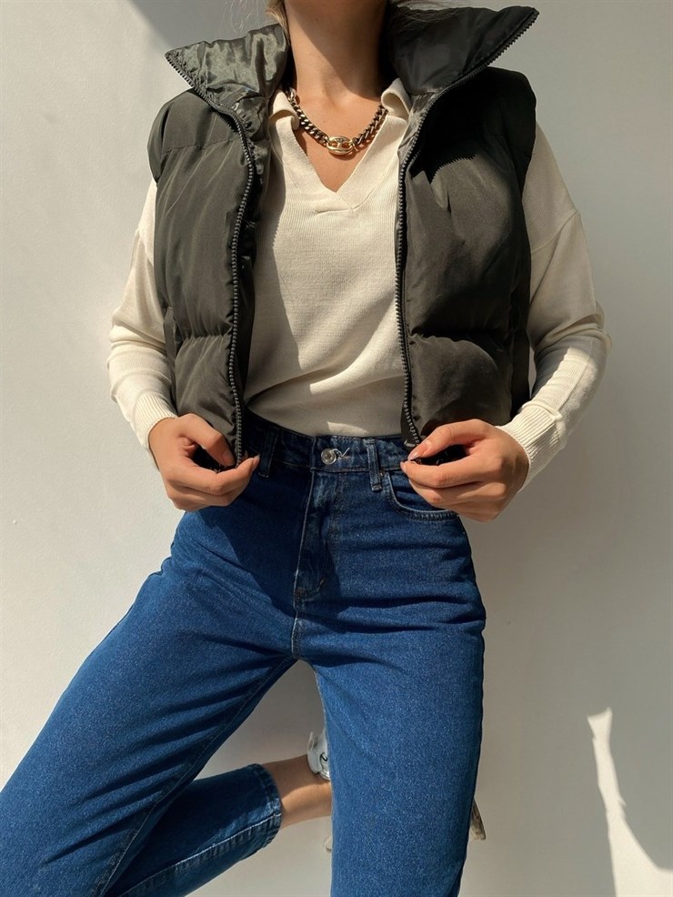 Kısa Şişme Dik Yaka Kadın Haki Yelek 22K000037